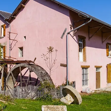 Dom wakacyjny Maison Charmante A Avec Jardin Cloture Chirens